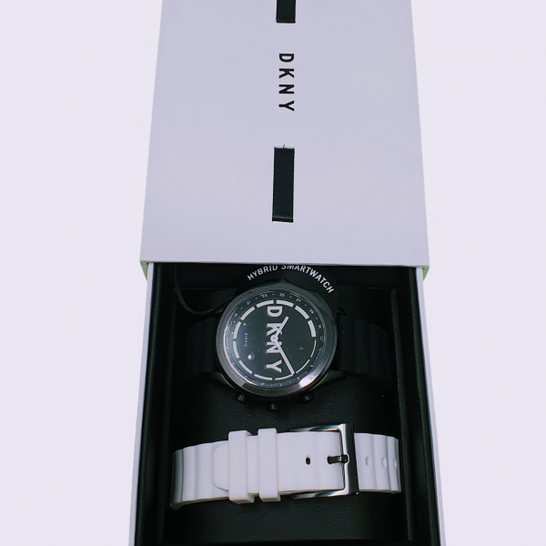 DKNY Minute Ladies Woodhaven Smartwatch and Strap Gift Set NYT6105