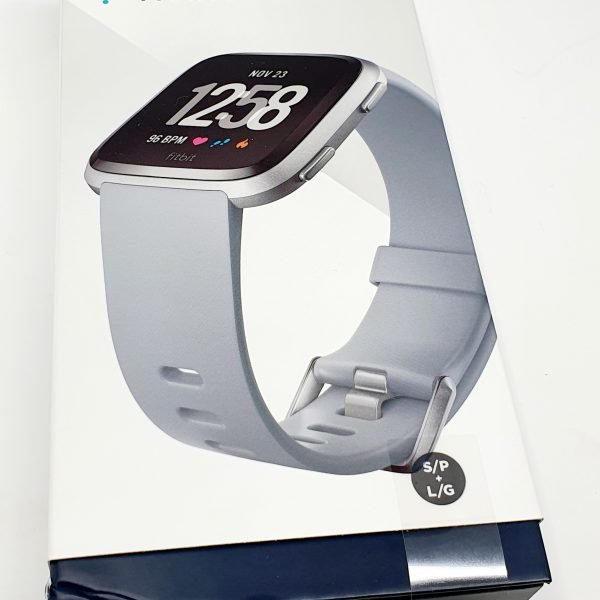 Fitbit Versa Health & Fitness Smartwatch with Heart Rate, Music & Swim Tracking, Grey
