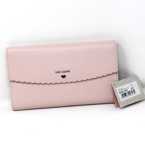 Ted Baker DULCEYY Scallop detail leather travel wallet