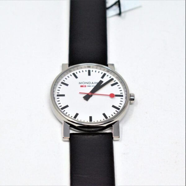 Mondaine unisex Swiss Railways Evo Watch A658.30300.11SBB
