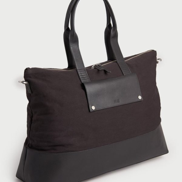 Superdry CULT STUDIOS Limited Edition Unisex Weekender Bag Y9110022A